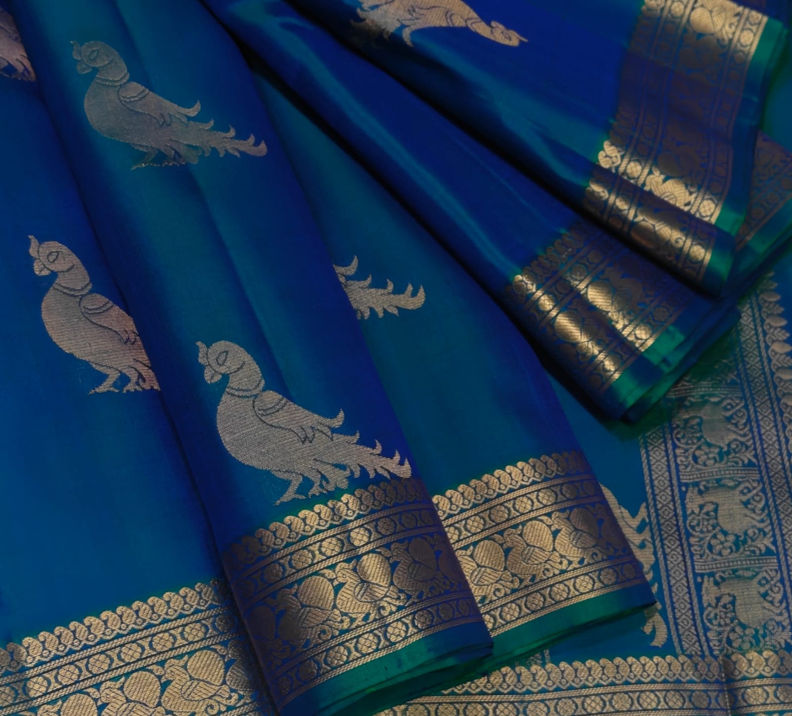 Blue Woven Kanchipuram Soft Silk Saree